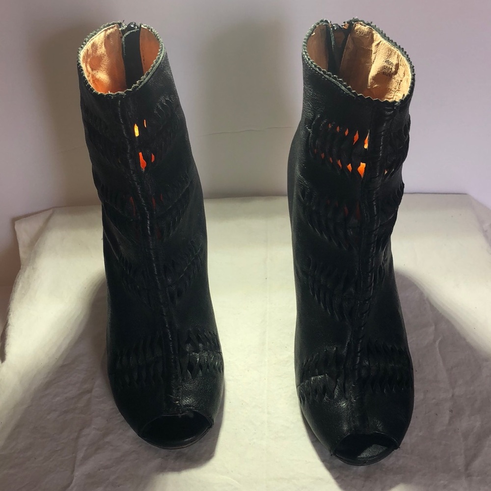 Sam Edelman Krosby Heeled Bootie B2-8
